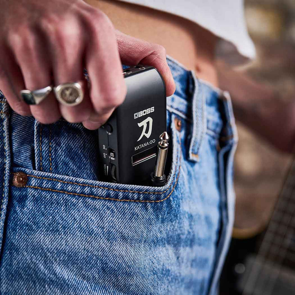 Boss-KTNG02-KATANA-GO-Guitar-Headphone-Amplifier