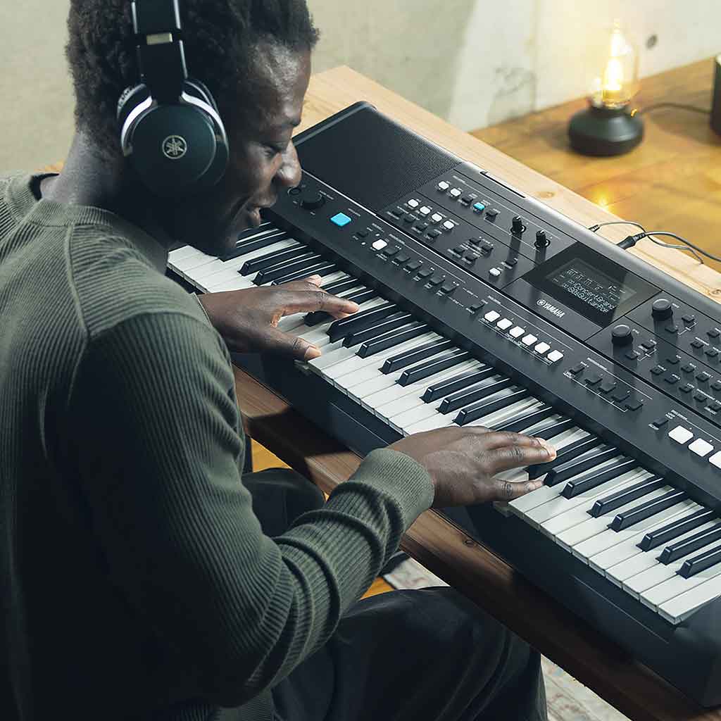 Yamaha PSR-E483 Keyboard Piano-Andy's Music